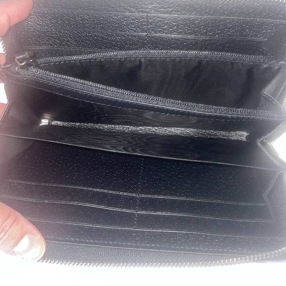 NWOT off the grid gucci zip around wallet Unisex - Picture 5 of 11